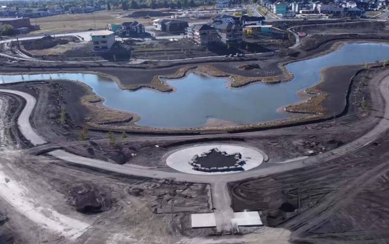 Griesbach Maple Leaf Pond